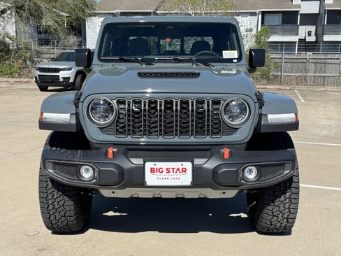 New 2026 Jeep Gladiator Mojave AWD/4WD image 3