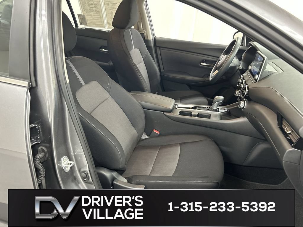 Used 2023 Nissan Sentra SV FWD image 22