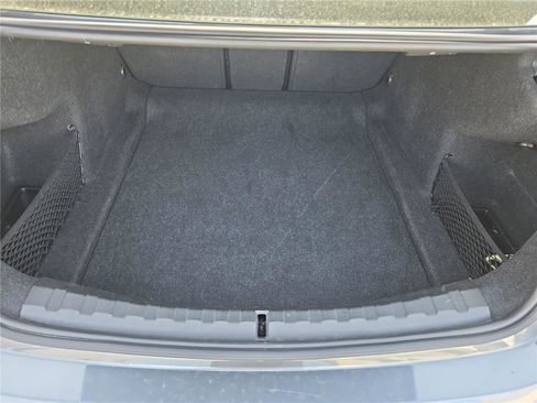 Used 2020 BMW 330i Sedan w/ Convenience Package image 14