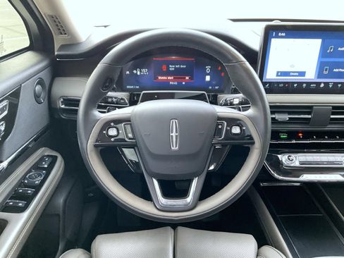 Certified 2024 Lincoln Corsair Reserve w/ Equipment Group 202A AWD/4WD image 13