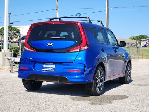 Used 2021 Kia Soul GT-Line FWD image 4