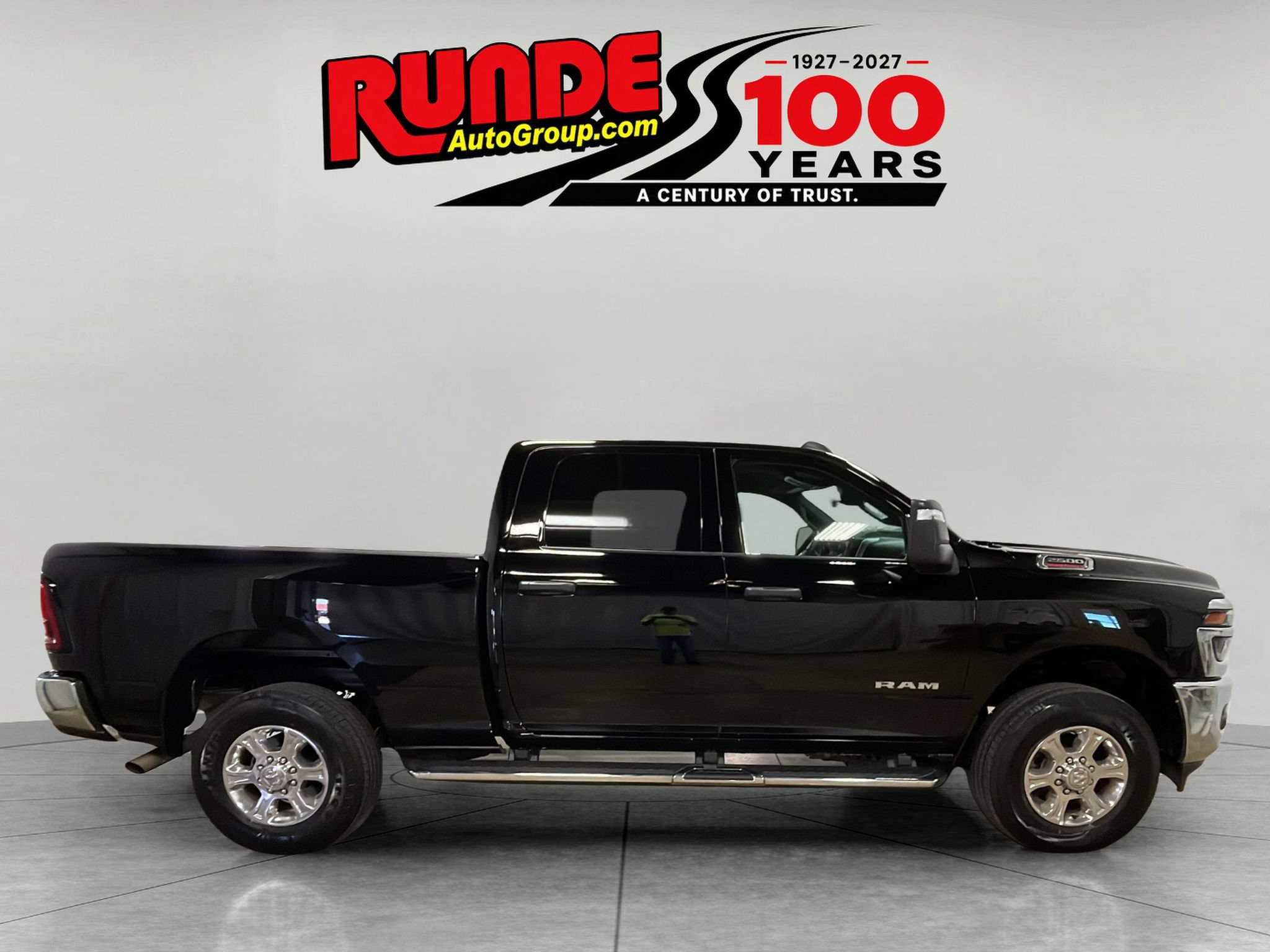 Used 2026 RAM 2500 Big Horn AWD/4WD image 5