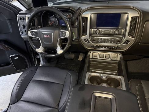 Used 2017 GMC Sierra 2500 SLT w/ Duramax Plus Package AWD/4WD image 22