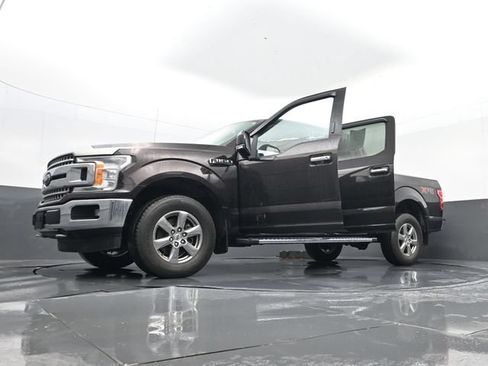 Used 2019 Ford F150 XLT w/ Equipment Group 302A Luxury AWD/4WD image 32