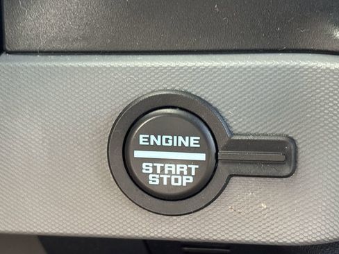 Used 2022 Ford Bronco 4-Door w/ Sasquatch Package image 19