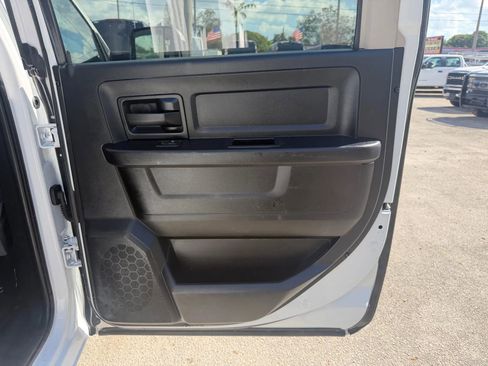 Used 2017 RAM 2500 Tradesman image 16