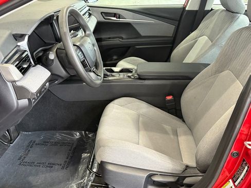 Certified 2025 Toyota Camry LE image 19