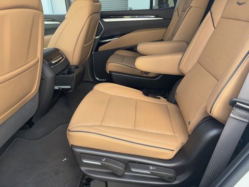 Certified 2025 Cadillac Escalade Premium Luxury w/ Touring Package image 2