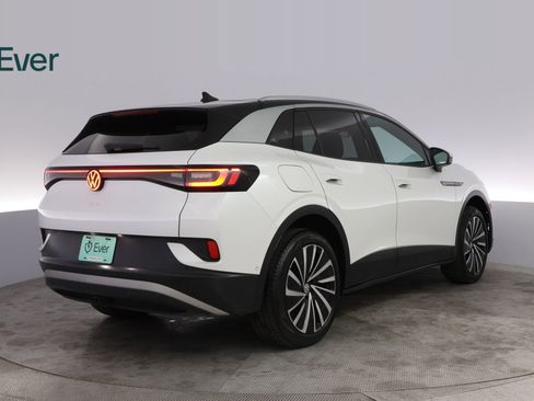 Used 2023 Volkswagen ID.4 Pro S Plus AWD/4WD image 3