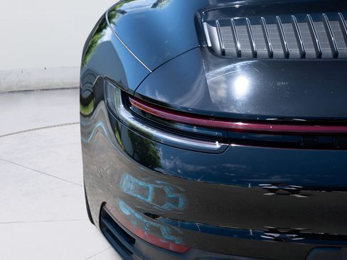Used 2021 Porsche 911 Carrera S w/ Sport Package RWD image 23