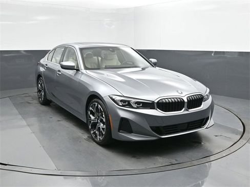 New 2026 BMW 330i Sedan w/ Premium Package image 22