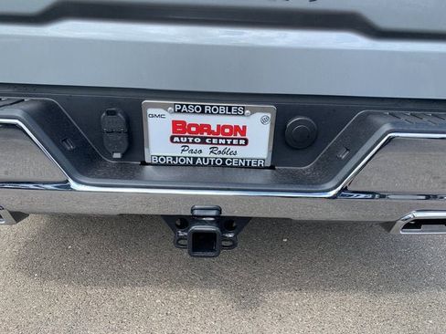 New 2026 GMC Sierra 1500 SLT w/ SLT Convenience Package image 8