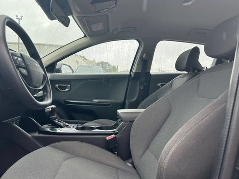 Used 2025 Kia K4 FWD image 21