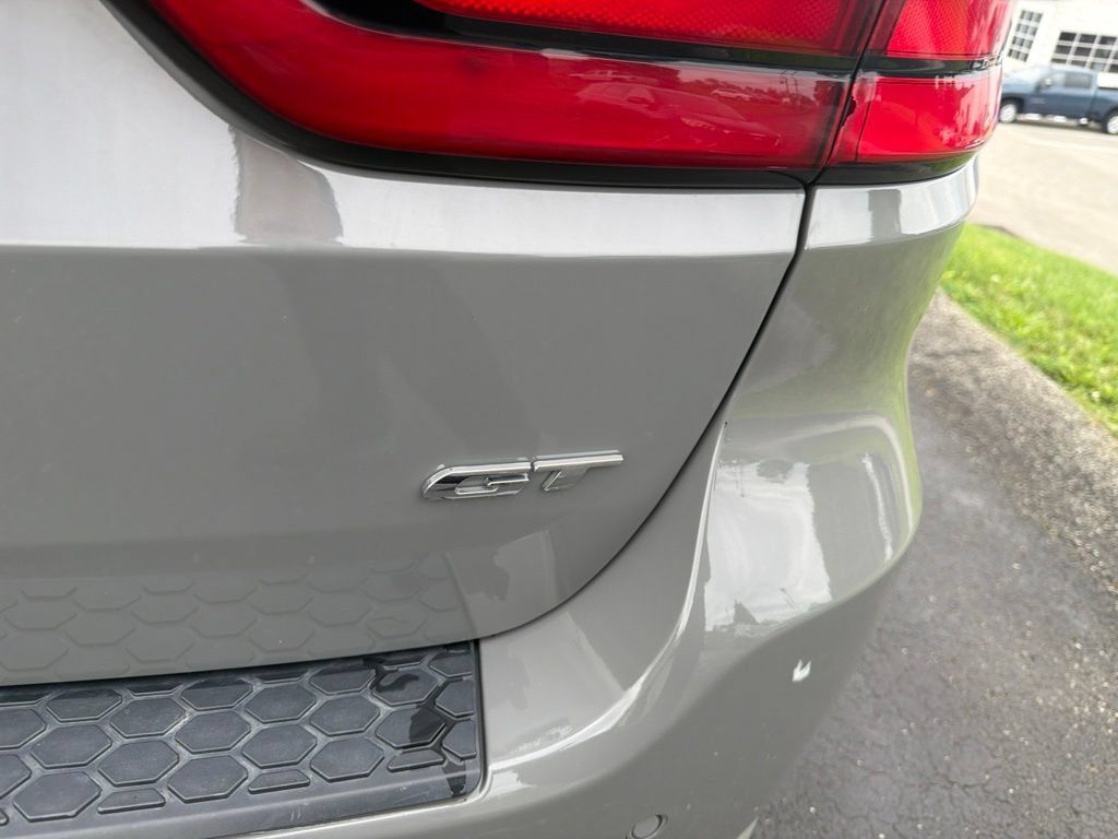 Used 2025 Dodge Durango GT AWD/4WD image 5