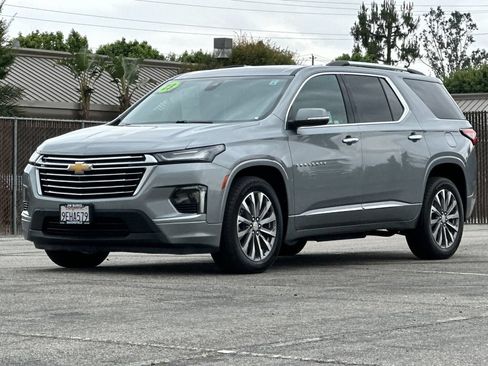 Used 2023 Chevrolet Traverse Premier AWD/4WD image 7