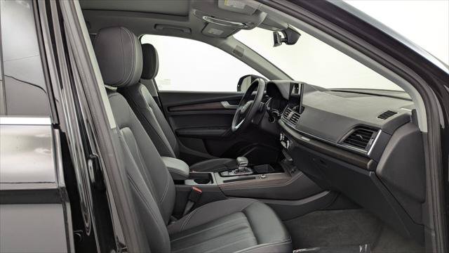 Used 2023 Audi Q5 2.0T Premium Plus w/ Premium Plus Package AWD/4WD image 21