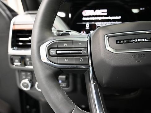 New 2026 GMC Yukon XL Denali w/ Denali Reserve Package image 27