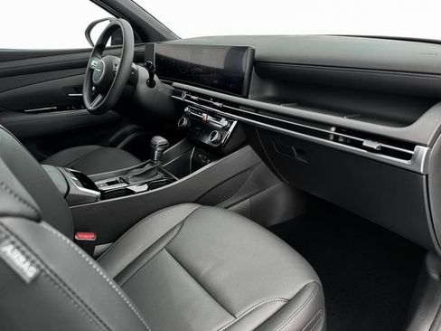 New 2025 Hyundai Santa Cruz SEL FWD image 15