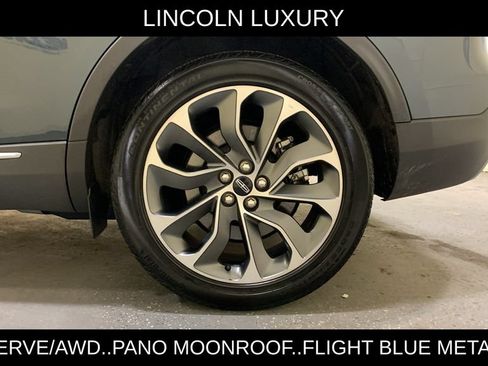 Used 2023 Lincoln Nautilus Reserve AWD/4WD image 21