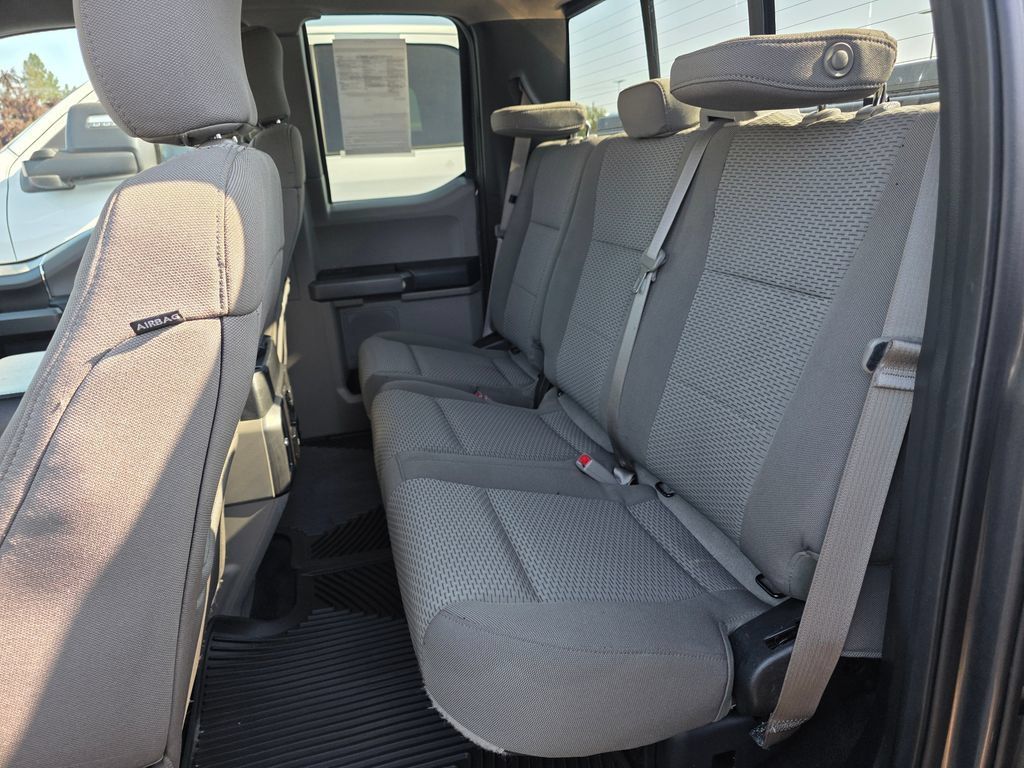 Used 2017 Ford F150 XLT w/ Equipment Group 302A Luxury AWD/4WD image 5