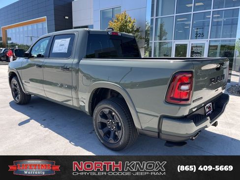New 2026 RAM 1500 Big Horn AWD/4WD image 16