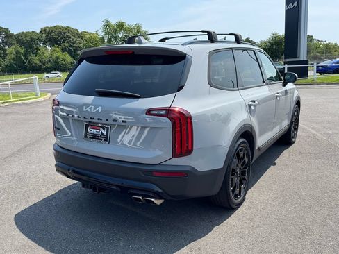 Used 2022 Kia Telluride SX w/ SX Prestige Package AWD/4WD image 4