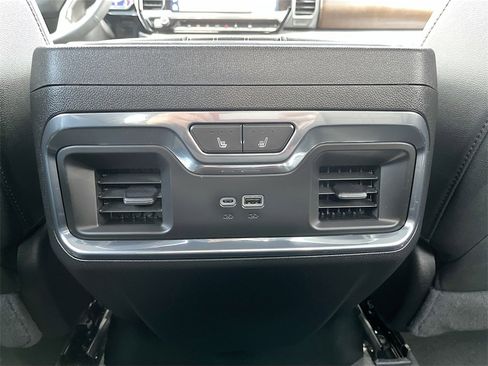 Used 2024 Chevrolet Silverado 1500 High Country w/ Midnight Edition image 28