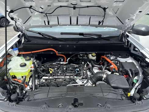 New 2026 Ford Maverick XL FWD image 24