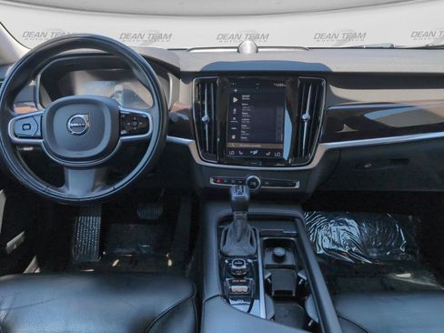 Used 2017 Volvo S90 T6 Momentum w/ Climate Package AWD/4WD image 17
