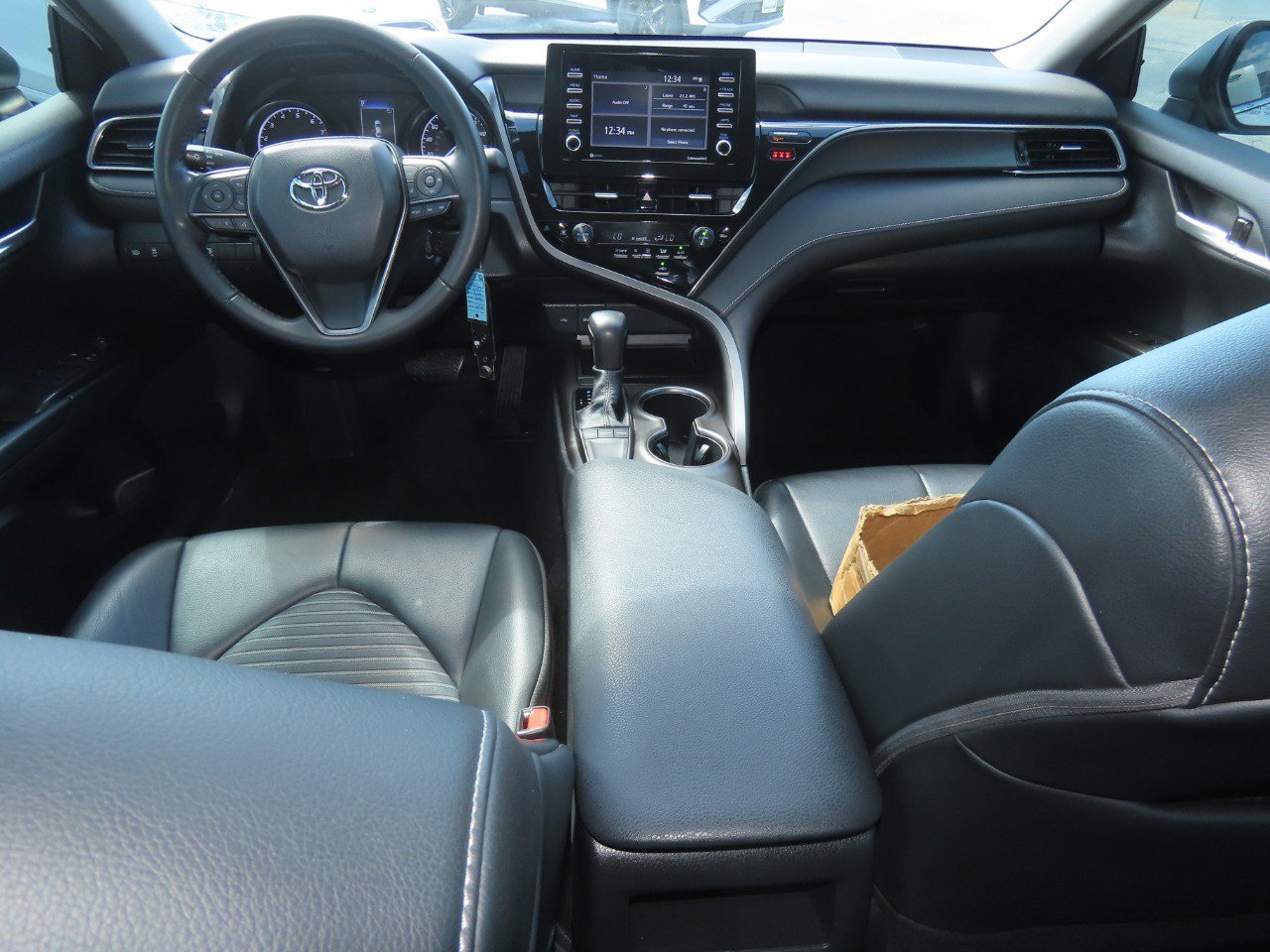 Used 2023 Toyota Camry SE FWD image 22