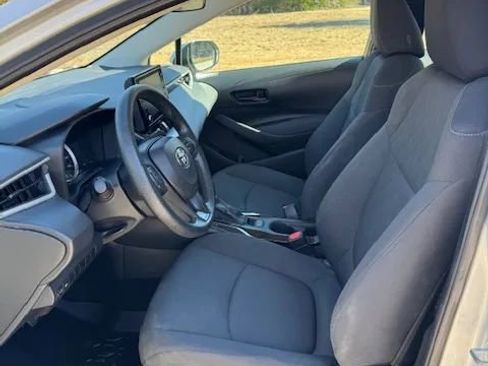 Used 2022 Toyota Corolla LE image 13