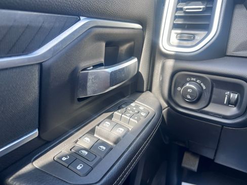 Certified 2026 RAM 2500 Big Horn AWD/4WD image 22