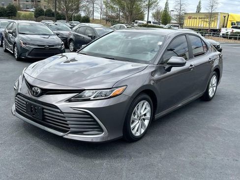 Used 2024 Toyota Camry LE FWD image 8