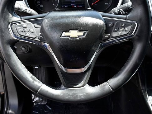 Used 2021 Chevrolet Equinox LT image 20