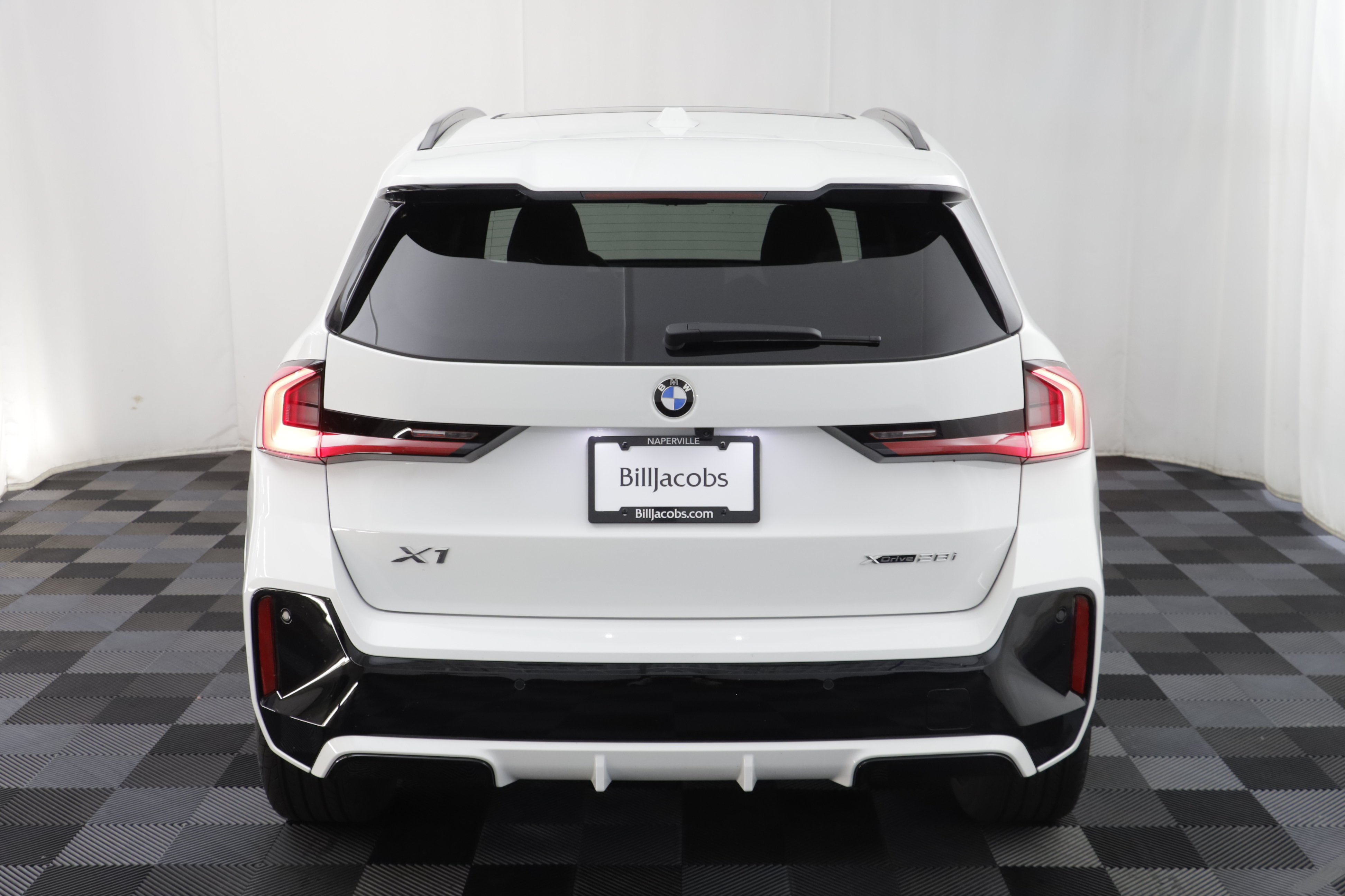 New 2026 BMW X1 xDrive28i w/ M Sport Package AWD/4WD image 17