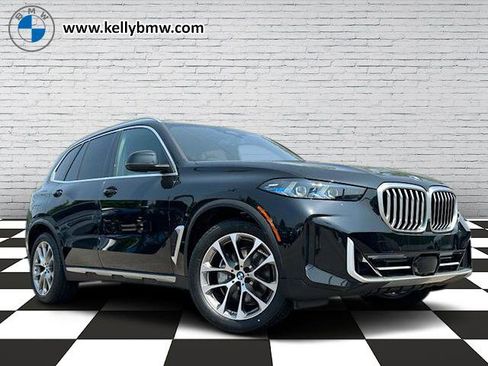 Certified 2024 BMW X5 xDrive40i w/ Premium Package image 1