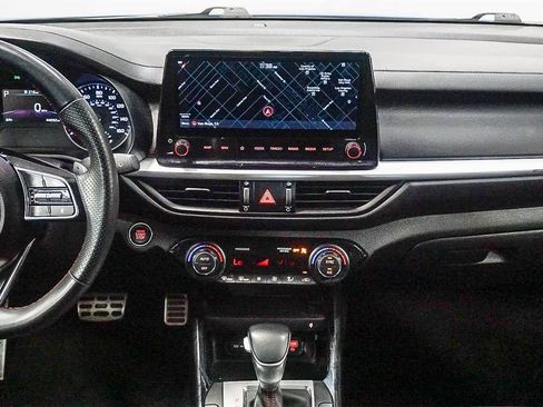 Used 2022 Kia Forte GT w/ GT Technology Package image 14