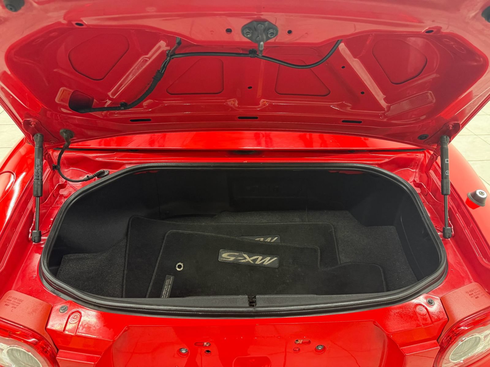 Used 2013 MAZDA MX-5 Miata Club RWD image 15