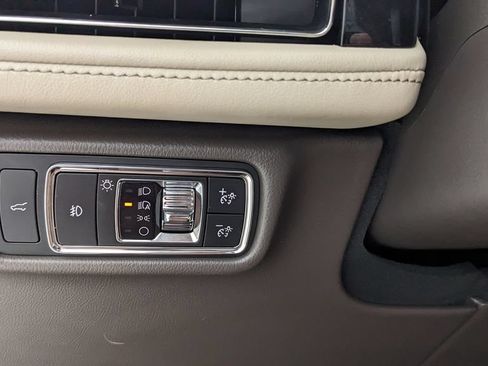 Used 2020 Lincoln Aviator Reserve w/ Equipment Group 201A AWD/4WD image 22