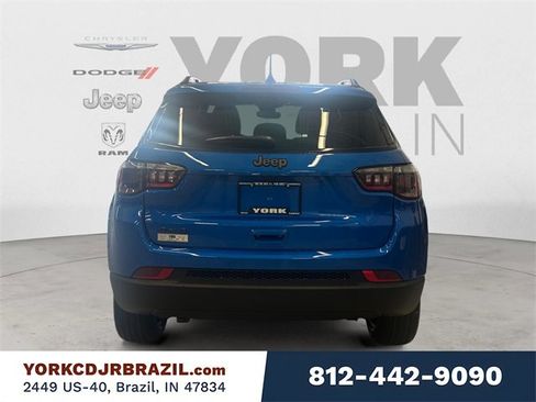 New 2026 Jeep Compass Latitude image 4