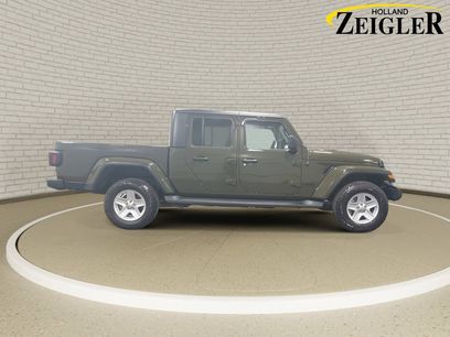 Used 2022 Jeep Gladiator Sport