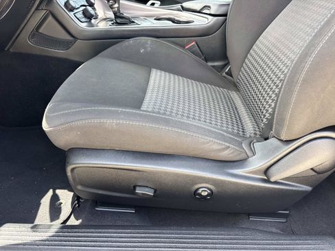 Used 2021 Dodge Challenger R/T Scat Pack RWD image 16
