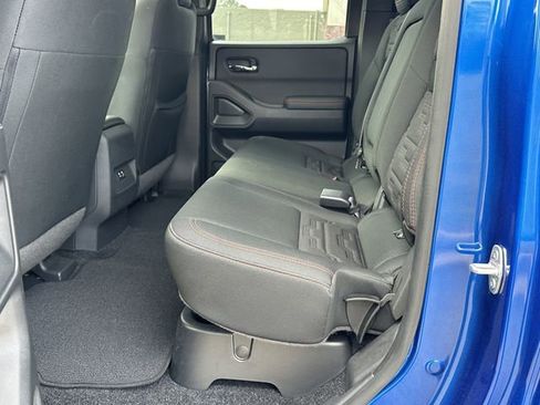 Certified 2025 Nissan Frontier PRO-4X image 21