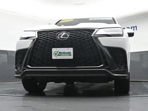 Used 2024 Lexus LX 600 F Sport AWD/4WD image 7