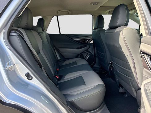 Used 2024 Subaru Outback Onyx Edition XT w/ Popular Package #2 image 32