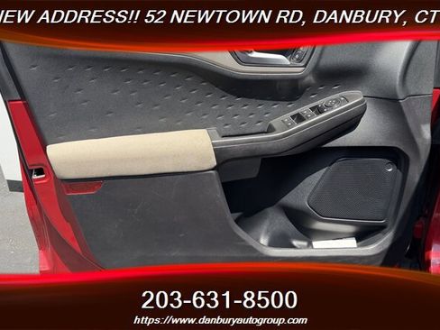Used 2020 Ford Escape SE AWD/4WD image 11