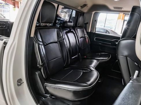 Used 2022 RAM 3500 Laramie image 33