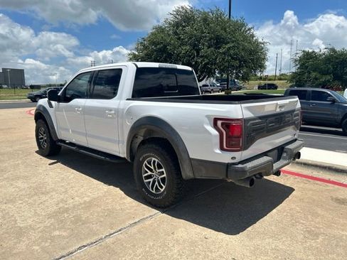 Used 2018 Ford F150 Raptor w/ Equipment Group 802A Luxury AWD/4WD image 4