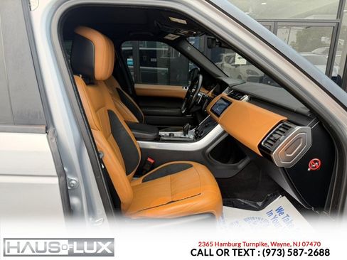 Used 2018 Land Rover Range Rover Sport Supercharged AWD/4WD image 16