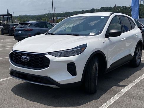 New 2025 Ford Escape ST-Line w/ Equipment Group 301A image 4